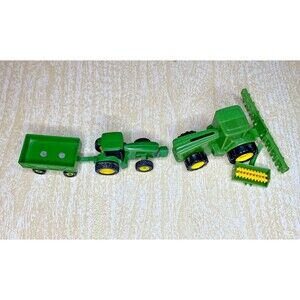 ERTL John Deere Tractor & Trailer and Stationary Plastic Tractor with 2 Rakes